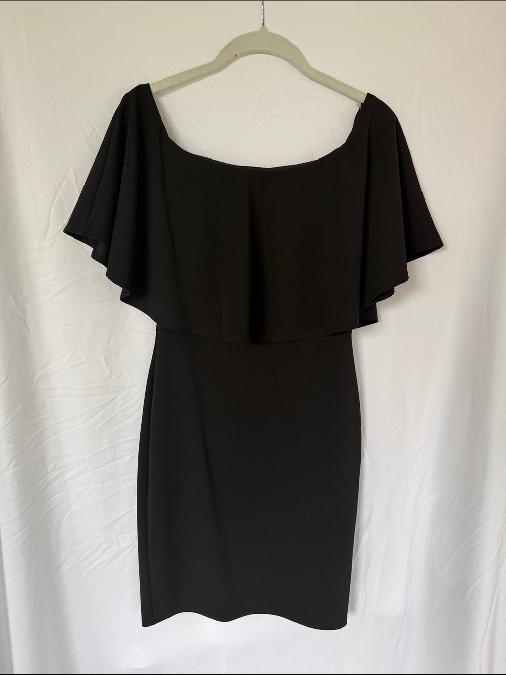 Soprano Black Off-Shoulder Ruffle Cape Bodycon Dress - Picture 2 of 5